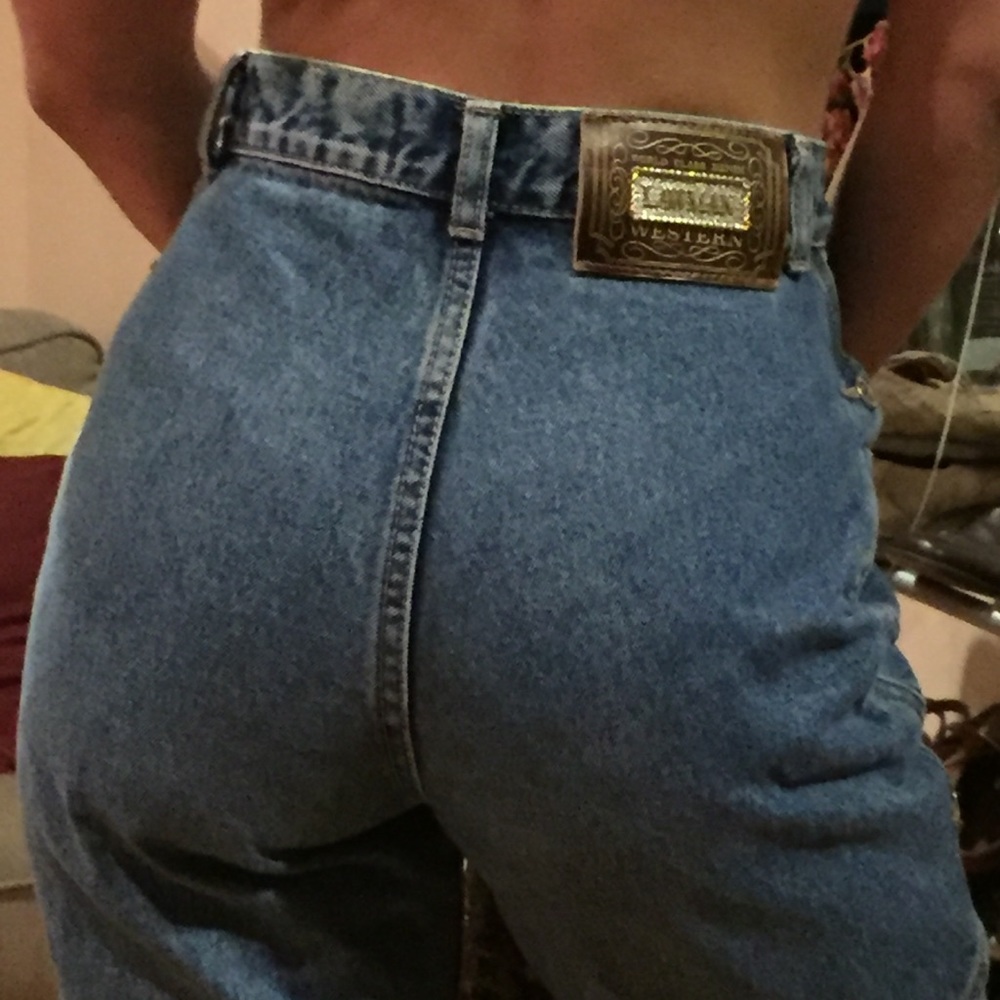High Waisted Jeans